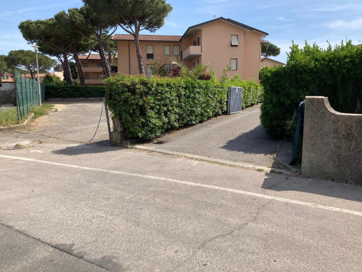 Casa Selia Apartment Cecina  Exterior photo